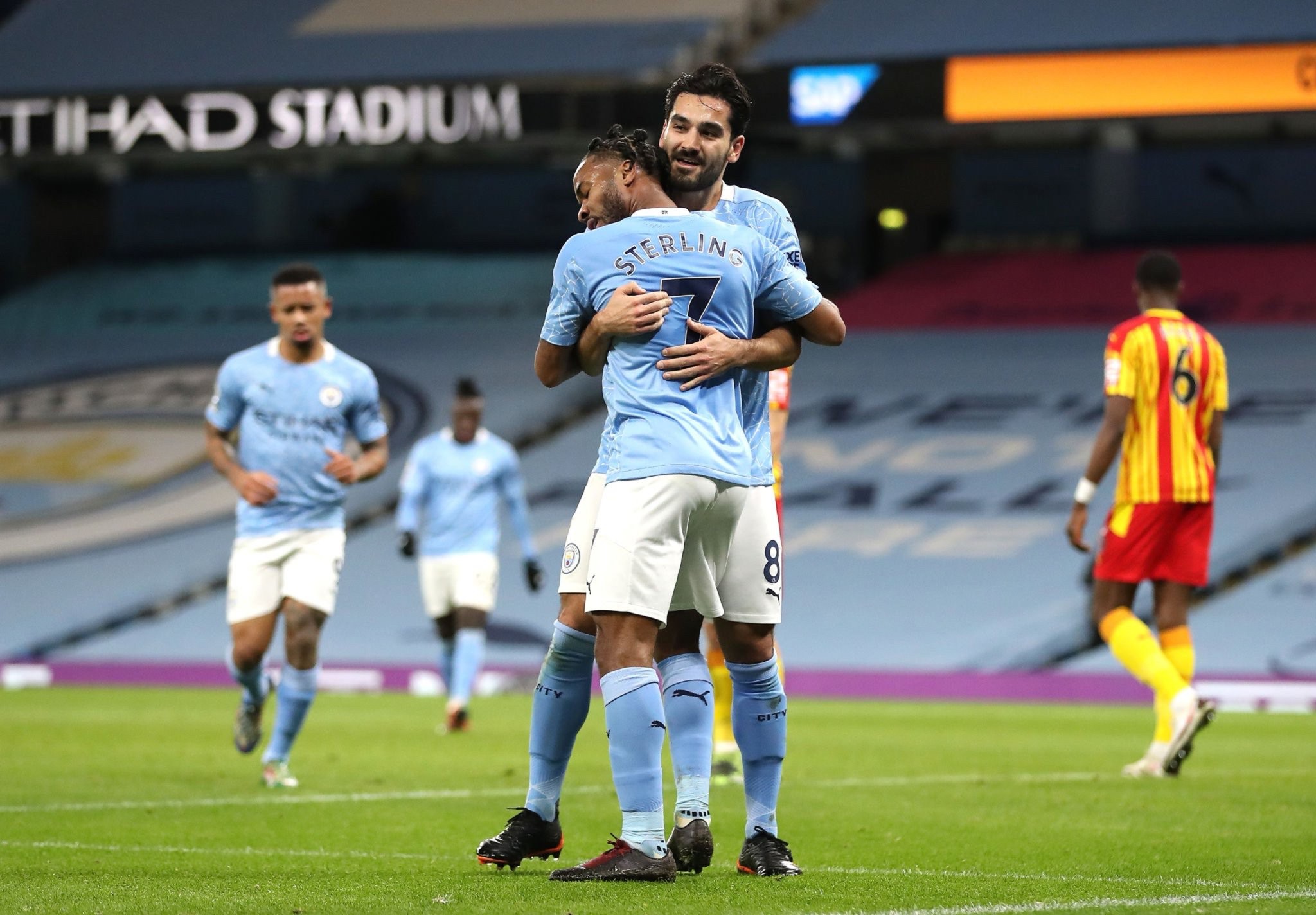 着前所未有 着前所未有