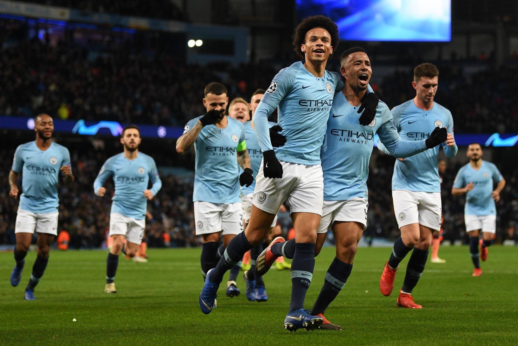 手立刻反击 手立刻反击